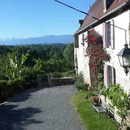 Гостевой дом Maison Castaings Lucq-de-Bearn